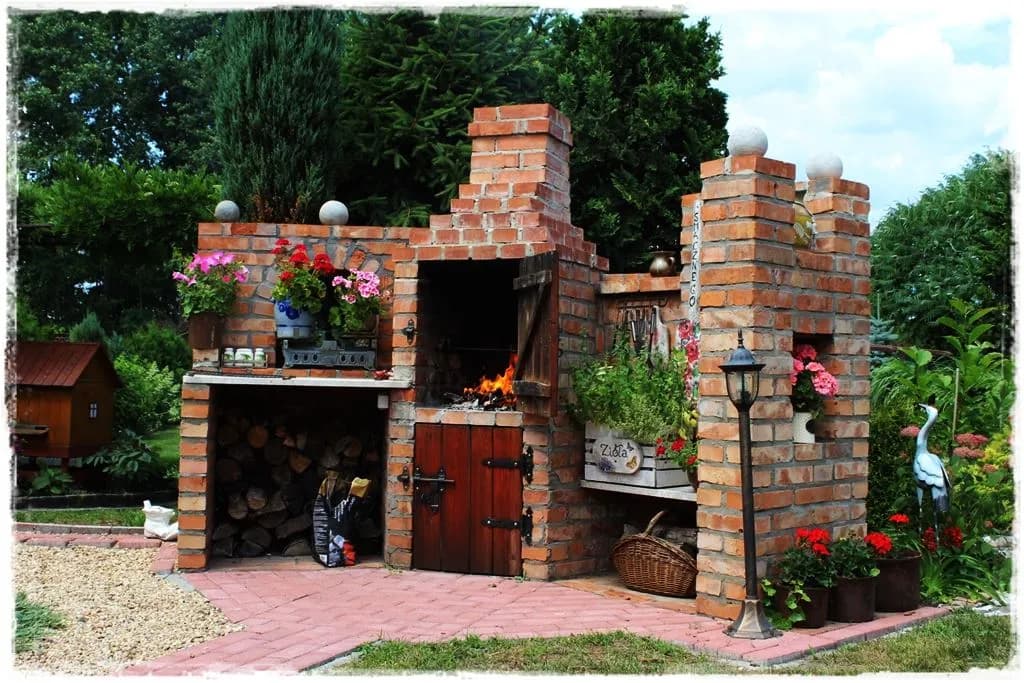 Jak zbudować kuchnię z cegły - unikaj najczęstszych błędów w budowie